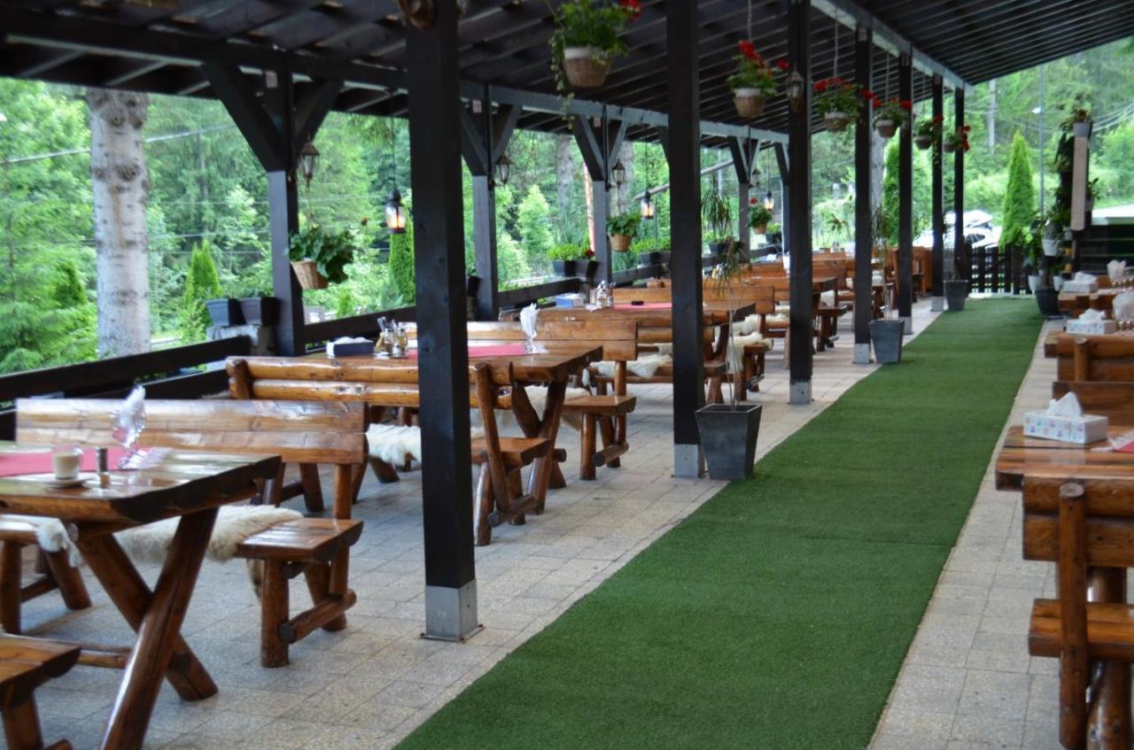 Hanul Izvorul Rece Sinaia Esterno foto