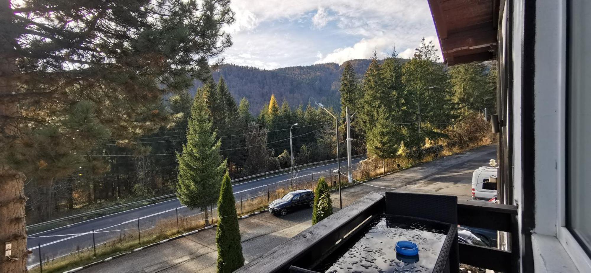 Hanul Izvorul Rece Sinaia Esterno foto